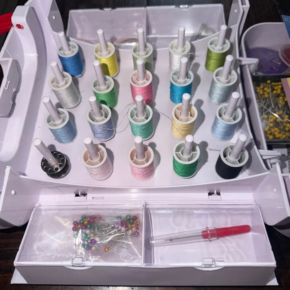 Singer Sew Essentials Storage Kit Portable Case Thread Needles Dritz Tools White